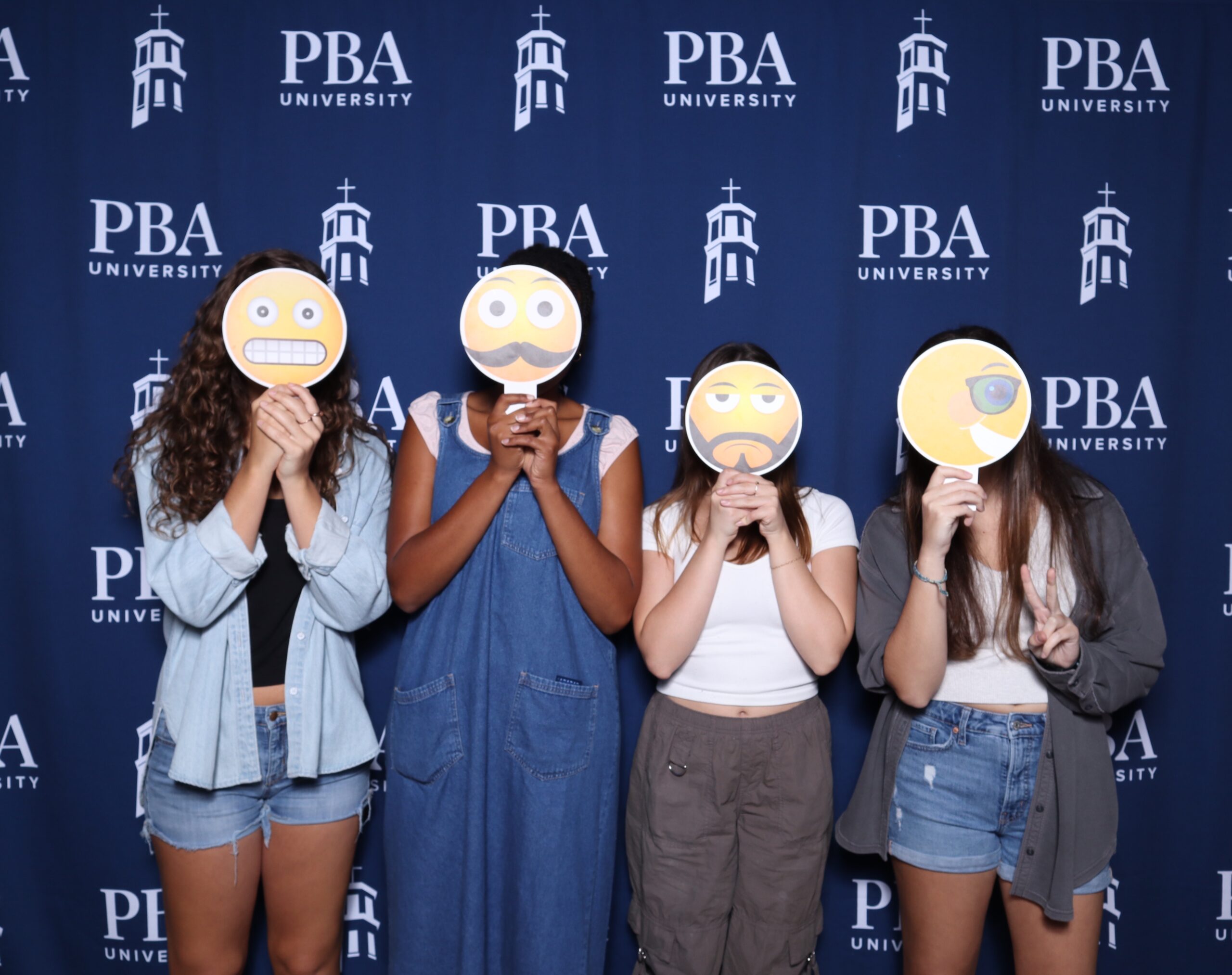 How to Choose the Best Photo Booth Rental in Palm Beach County